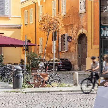 Apartamento La Casa Del Vicolo 2 Letto, Wi-fi Aria Condizionata Módena