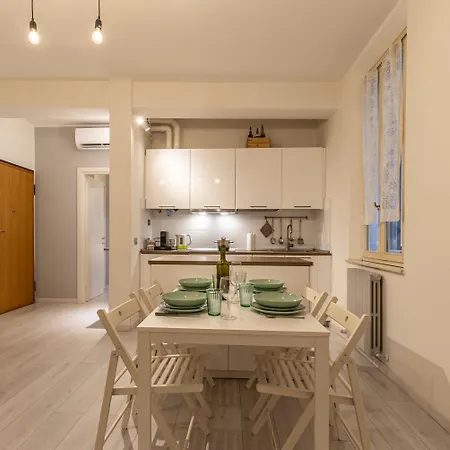 Apartamento La Casa Del Vicolo 2 Letto, Wi-fi Aria Condizionata Módena