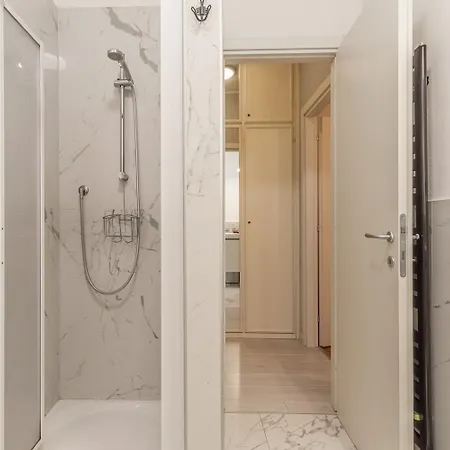 Apartamento La Casa Del Vicolo 2 Letto, Wi-fi Aria Condizionata Módena